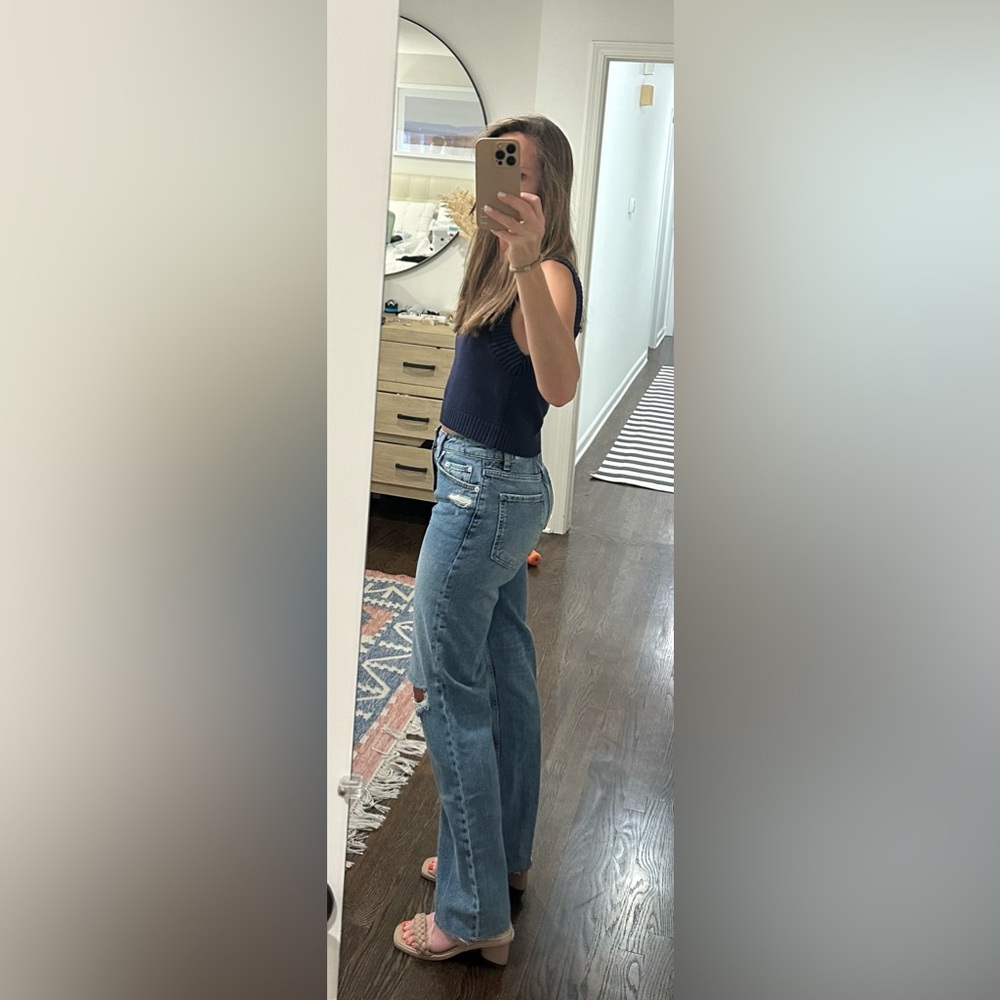 Rails jeans, size 27 purchased from Intermix.  Never been worn.